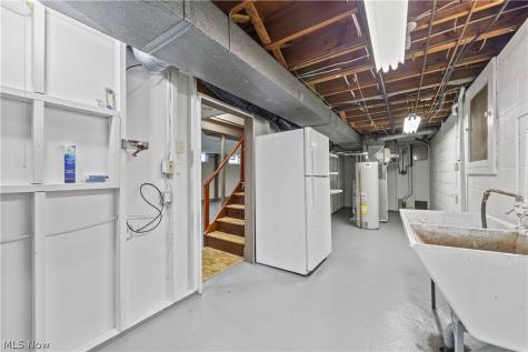 222 Colgate Avenue Elyria OH 44035