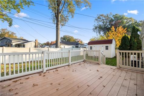 222 Colgate Avenue Elyria OH 44035