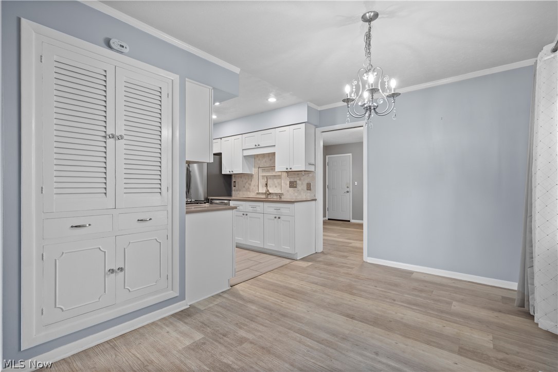 222 Colgate Avenue Elyria OH 44035