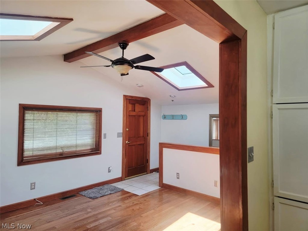 233 S Point Drive Avon Lake OH 44012