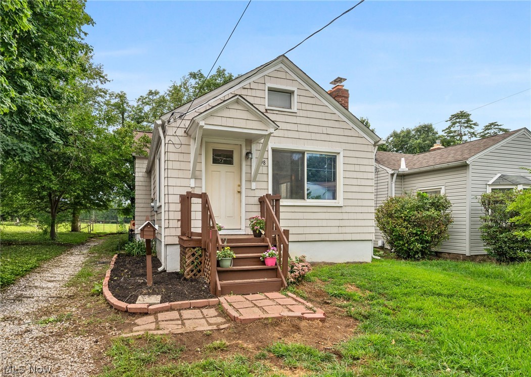 898 Orchard Road Willoughby OH 44094