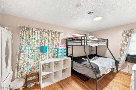 898 Orchard Road Willoughby OH 44094