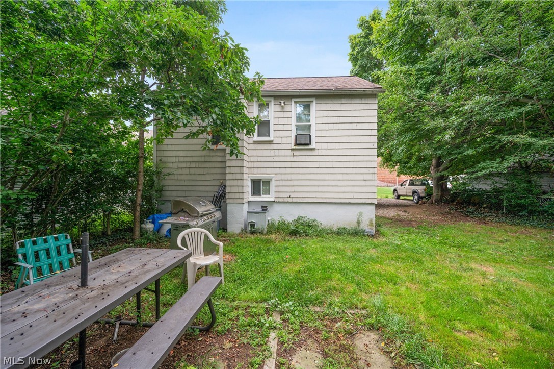 898 Orchard Road Willoughby OH 44094