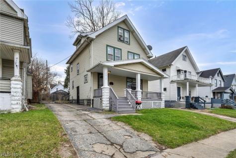 7914 Dorver Avenue Cleveland OH 44105