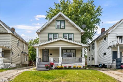 7914 Dorver Avenue Cleveland OH 44105