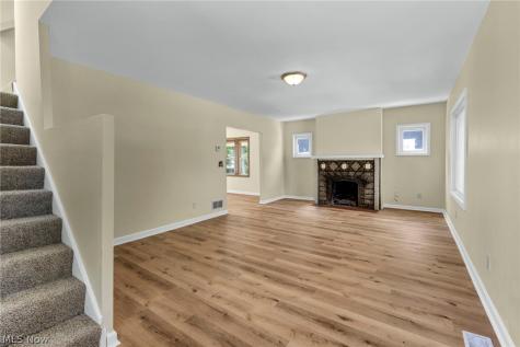 970 Hunt Street Akron OH 44306