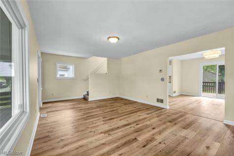 970 Hunt Street Akron OH 44306