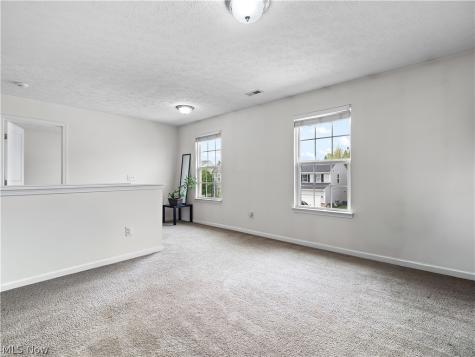 111 Slippery Rock Lane Berea OH 44017
