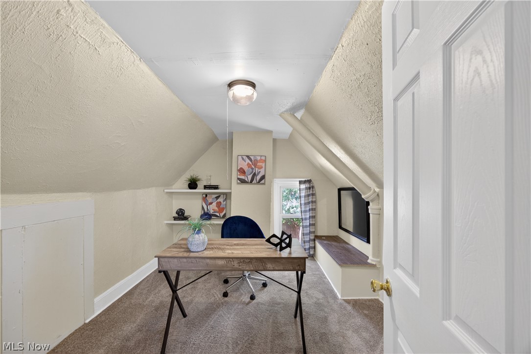 2212 Selzer Avenue Cleveland OH 44109
