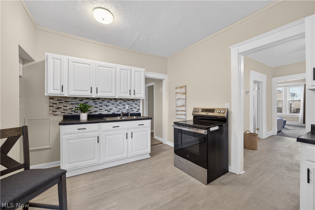2212 Selzer Avenue Cleveland OH 44109