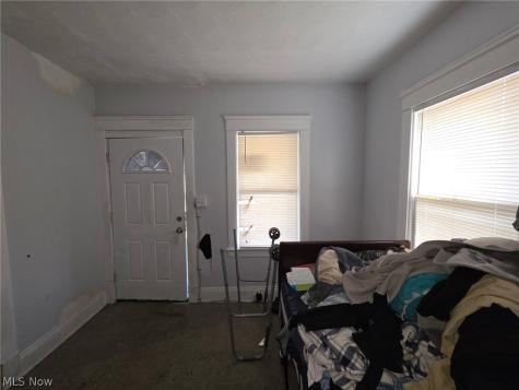 19806 Shawnee Avenue Cleveland OH 44119
