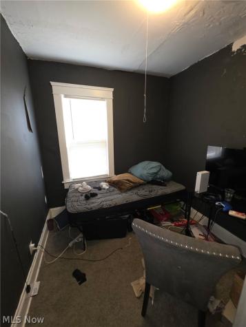 19806 Shawnee Avenue Cleveland OH 44119