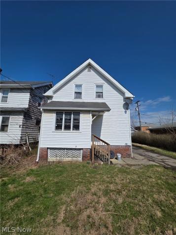 19806 Shawnee Avenue Cleveland OH 44119