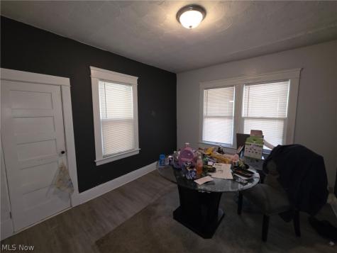 19806 Shawnee Avenue Cleveland OH 44119