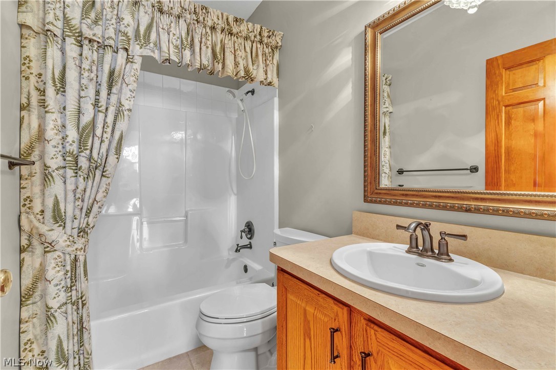 33681 Reserve Way Avon OH 44011
