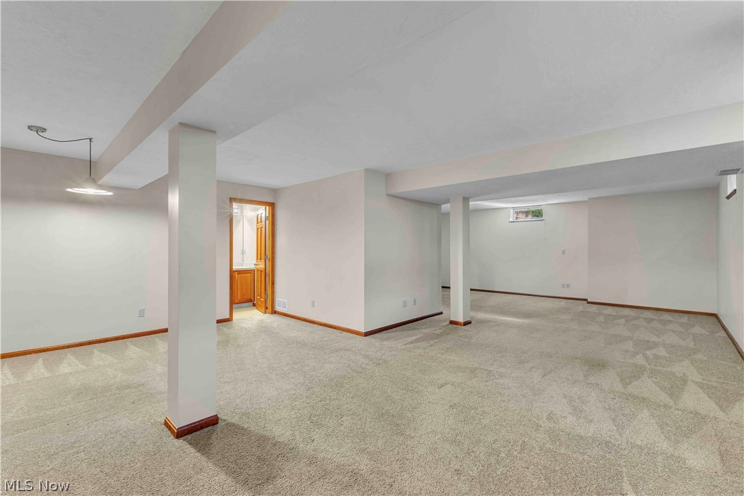33681 Reserve Way Avon OH 44011