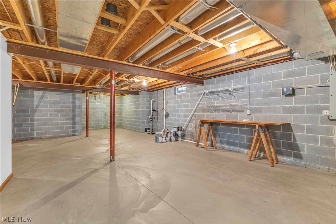 33681 Reserve Way Avon OH 44011