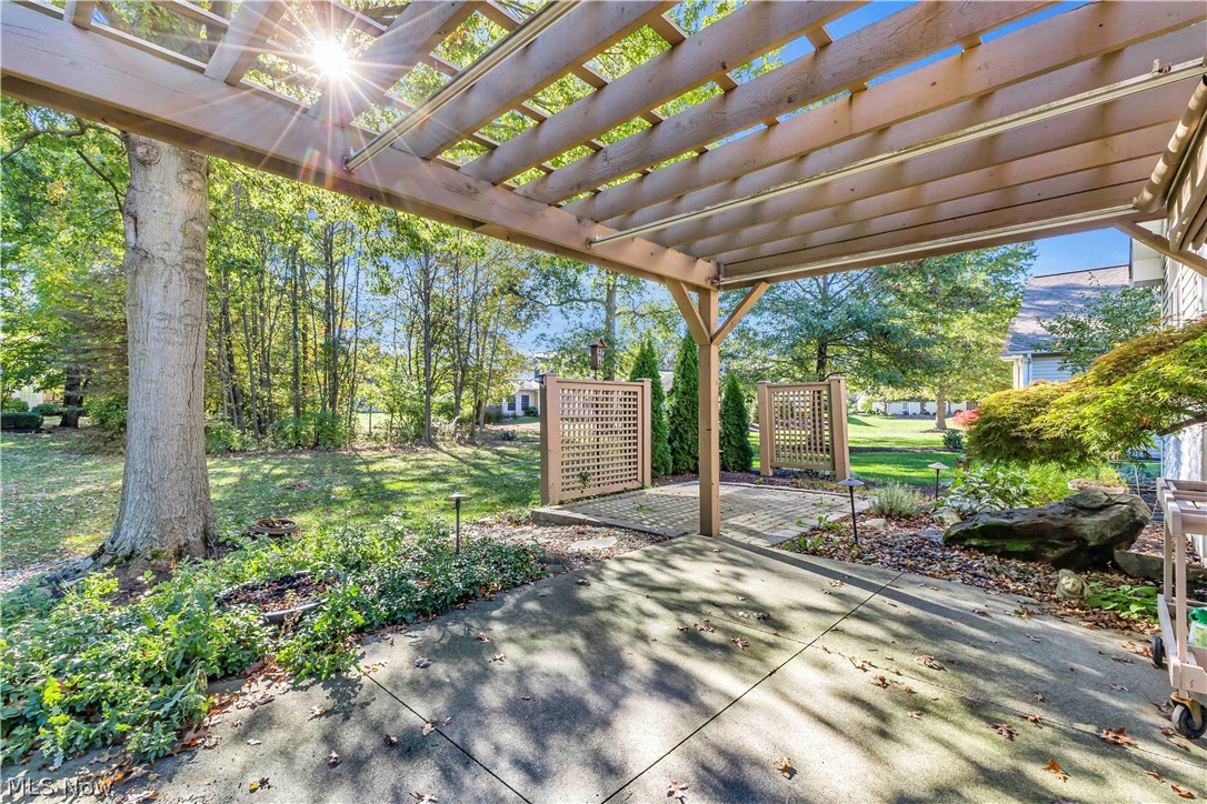 33681 Reserve Way Avon OH 44011