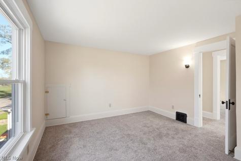 1344 Glenwood Avenue SE Massillon OH 44646
