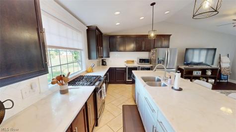 9937 Patton Street Twinsburg OH 44087
