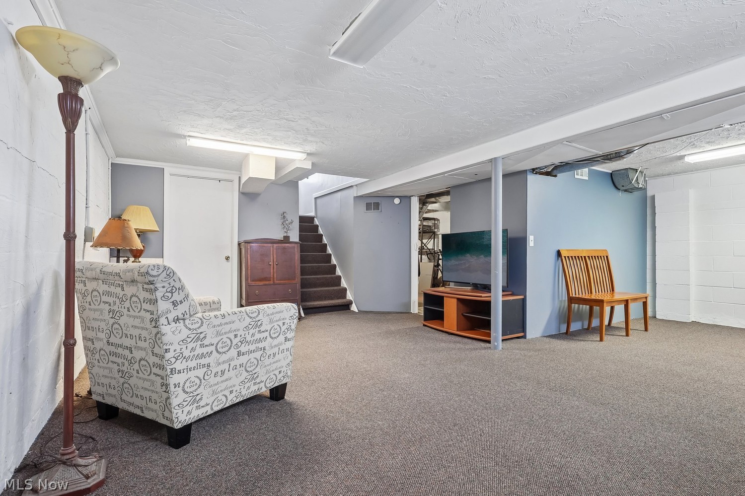 177 Parkwood Avenue Avon Lake OH 44012
