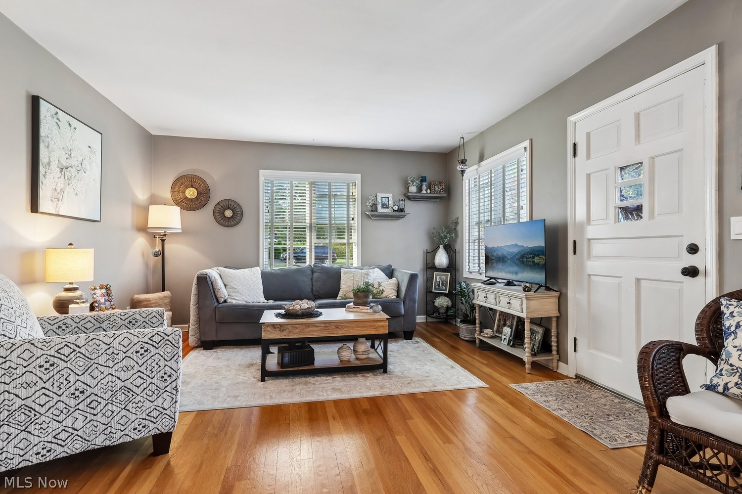 177 Parkwood Avenue Avon Lake OH 44012
