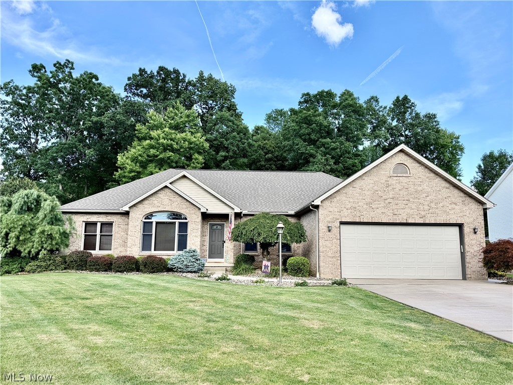 2101 Oakwood Street Girard OH 44420