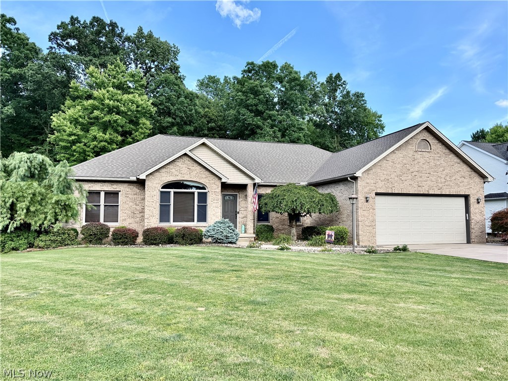 2101 Oakwood Street Girard OH 44420