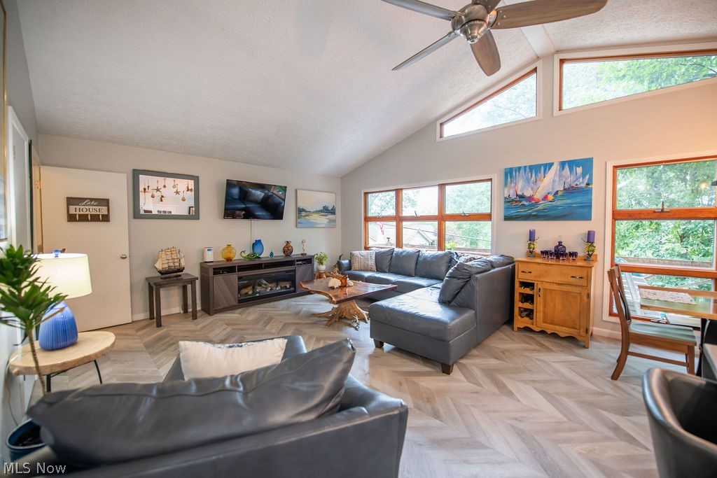 2319 Camille Road SW Sherrodsville OH 44675