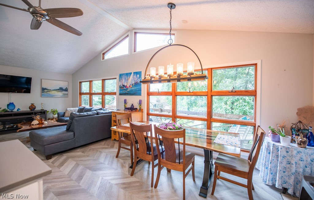 2319 Camille Road SW Sherrodsville OH 44675