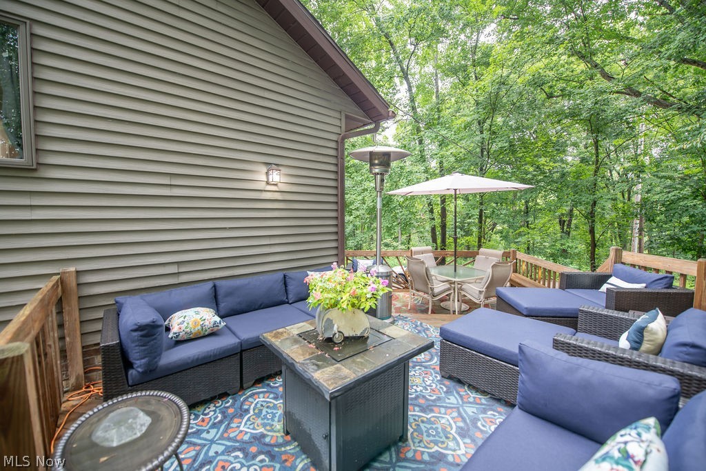 2319 Camille Road SW Sherrodsville OH 44675
