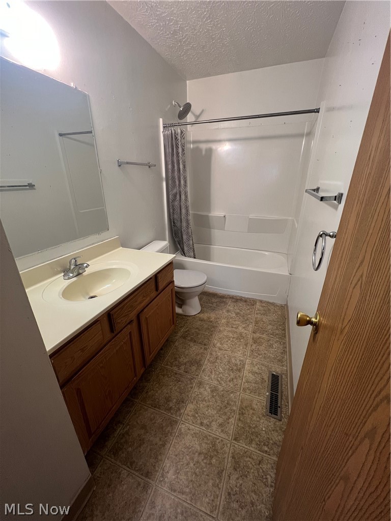 1296 Andrus Street Akron OH 44301
