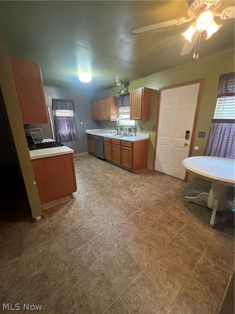 1296 Andrus Street Akron OH 44301