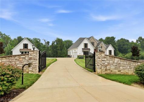 5623 Graven Way Wadsworth OH 44281