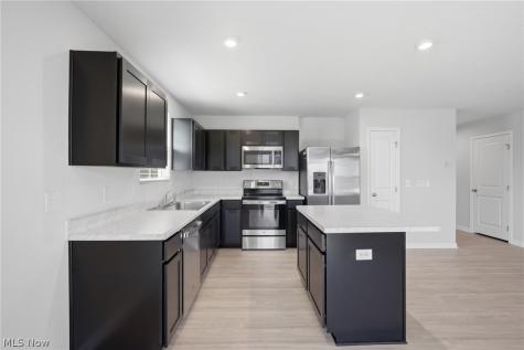140 Wildflower Drive Elyria OH 44035