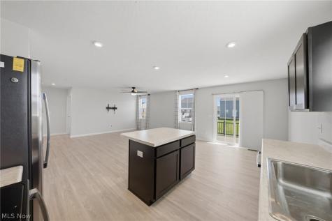 140 Wildflower Drive Elyria OH 44035