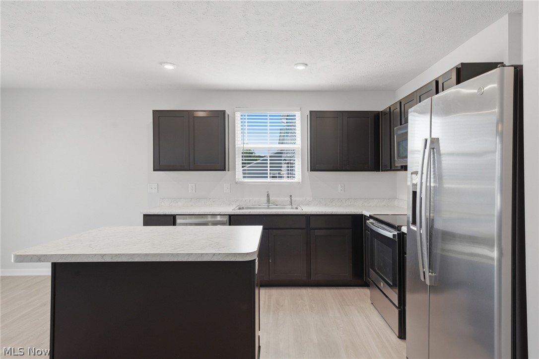 140 Wildflower Drive Elyria OH 44035