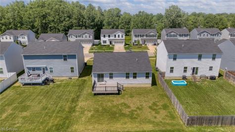 140 Wildflower Drive Elyria OH 44035