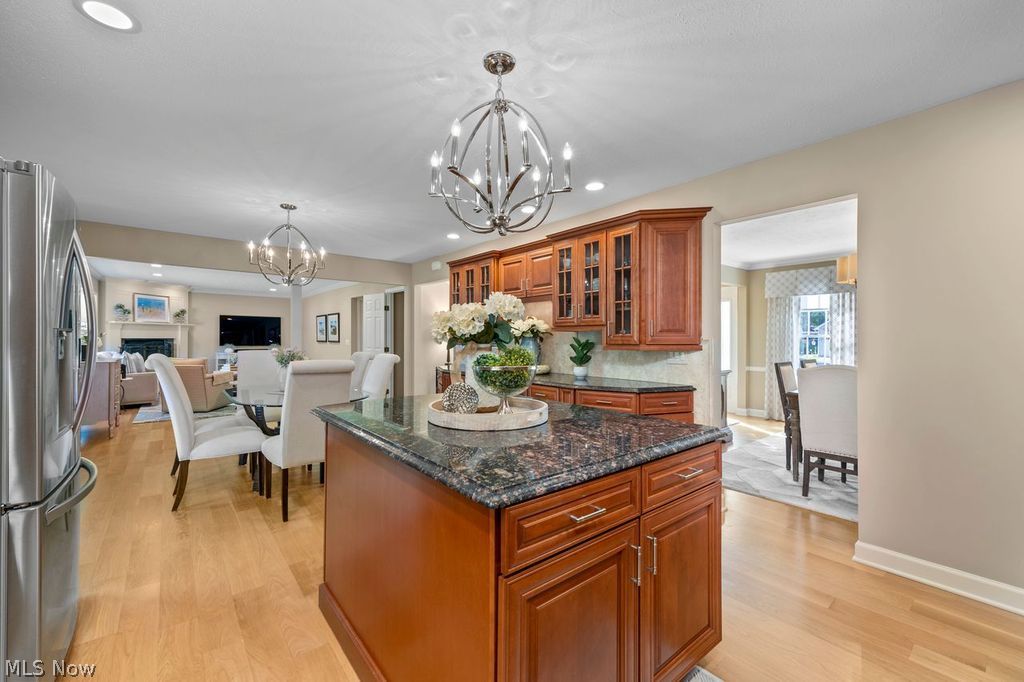 19563 Castletown Drive SE Strongsville OH 44136