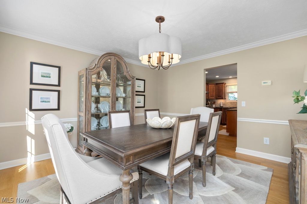 19563 Castletown Drive SE Strongsville OH 44136