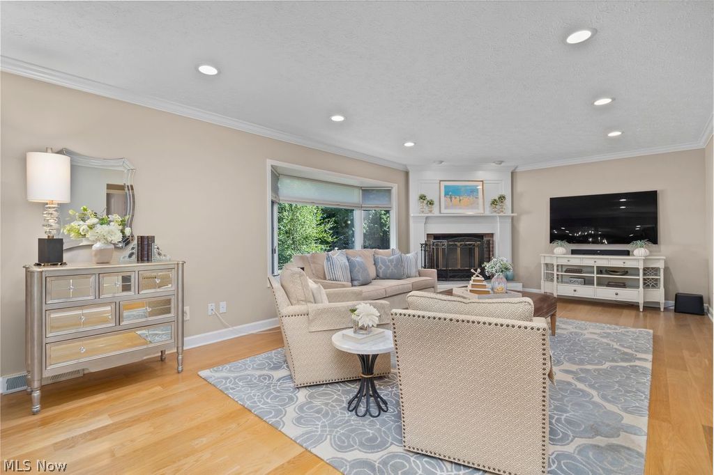 19563 Castletown Drive SE Strongsville OH 44136