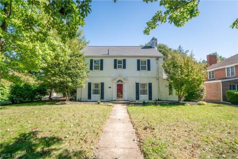 2412 University Avenue NW Canton OH 44709