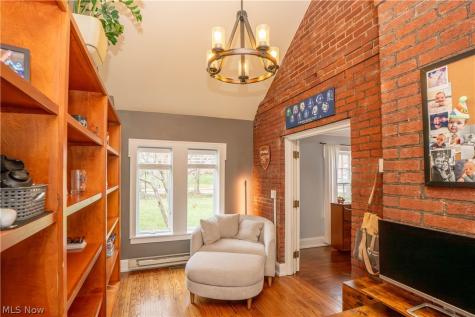 2412 University Avenue NW Canton OH 44709