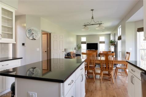 5178 Glenmoore Way Medina OH 44256