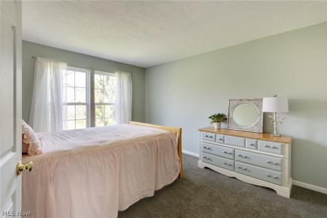 5178 Glenmoore Way Medina OH 44256