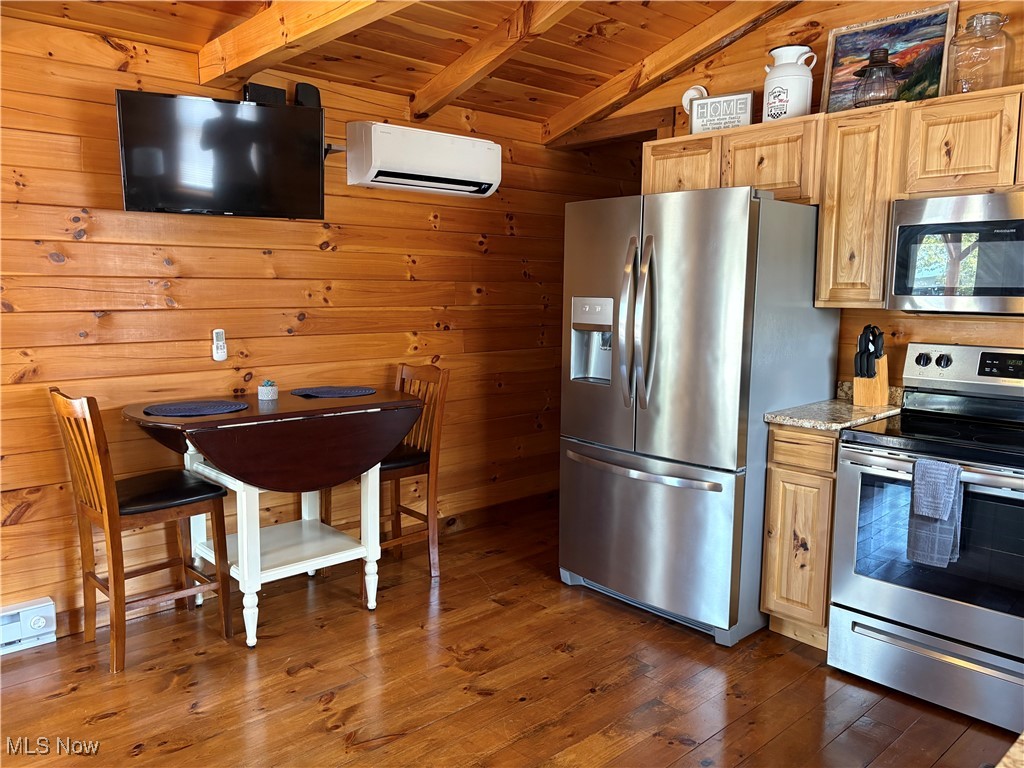 5919 Lake Road W Ashtabula OH 44004