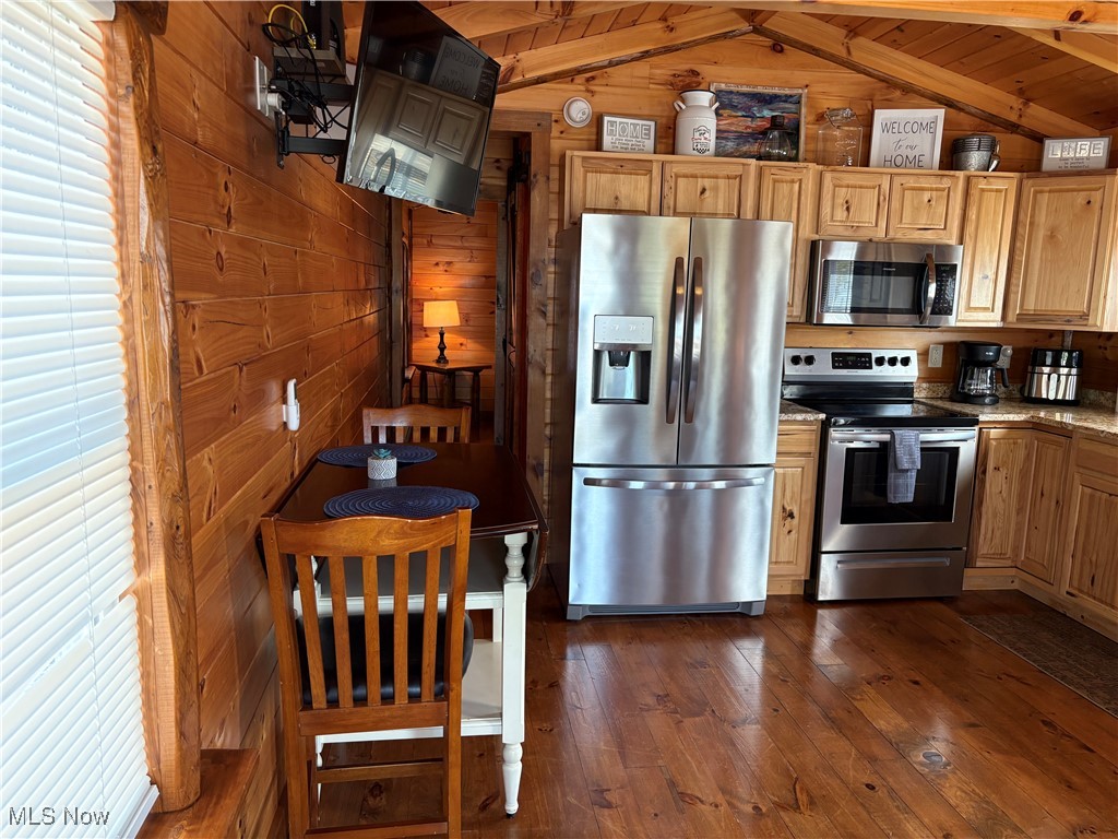 5919 Lake Road W Ashtabula OH 44004