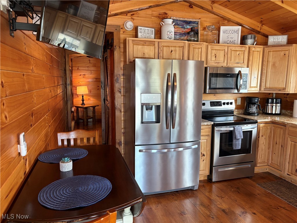 5919 Lake Road W Ashtabula OH 44004
