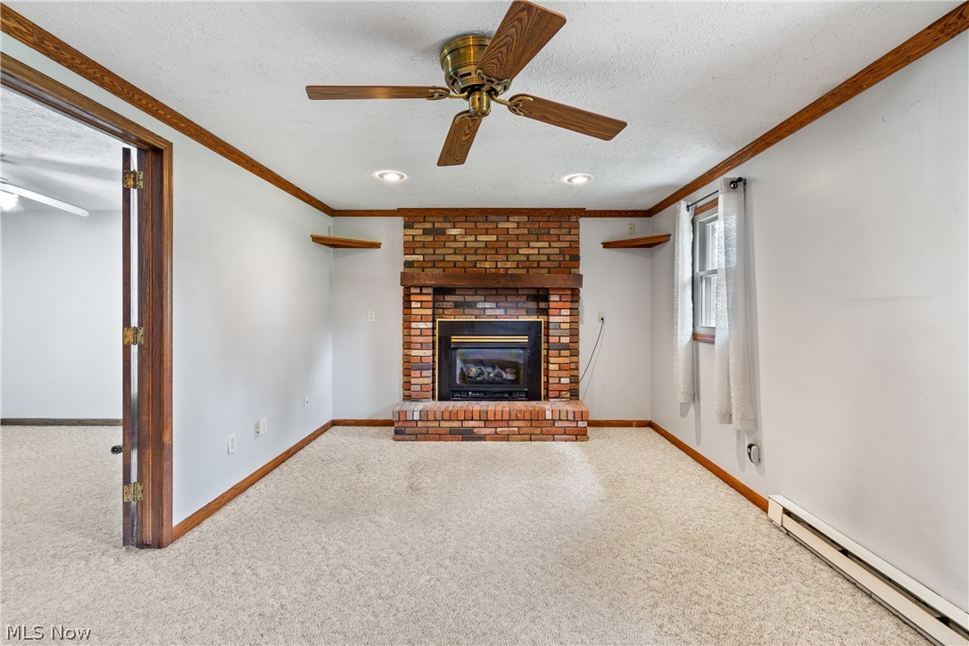 11033 Santa Fe Trail NE Hartville OH 44632