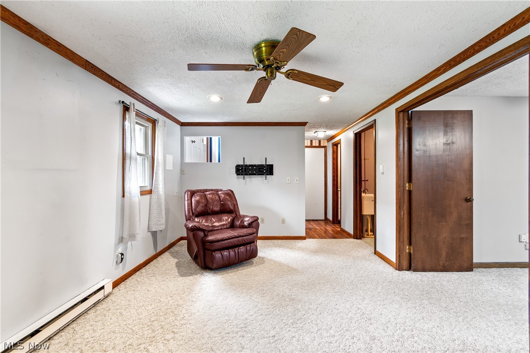 11033 Santa Fe Trail NE Hartville OH 44632